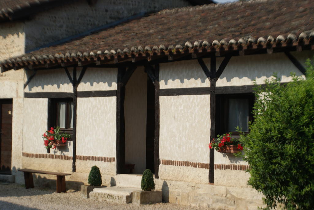Viriat Le Moulin De Champagne Bed & Breakfast エクステリア 写真